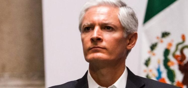 “Edomex tendrá 2,300 policías de género al final de la administración”: Alfredo Del Mazo