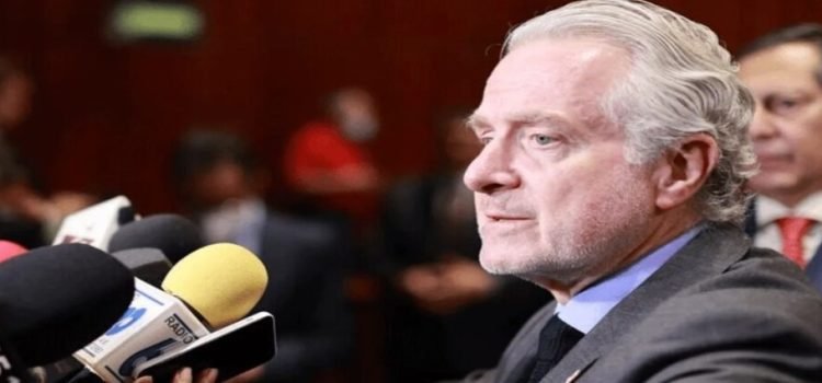 Santiago Creel señala triunfo de Delfina Gómez en Edomex como “elección de Estado”