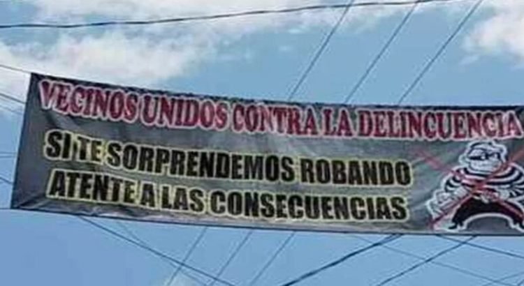 Habitantes se unen contra la delincuencia en Santa Ana Tlapaltitlán, Toluca