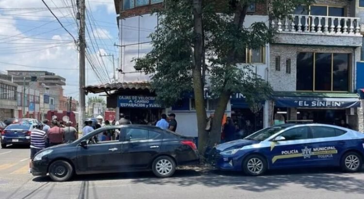 Encuentran a un hombre sin vida en bar cercano a la FGJEM de Toluca