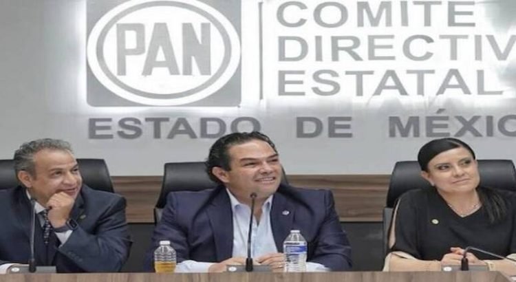 Panistas exigen primarias y no entregar candidatura presidencial como en Edomex