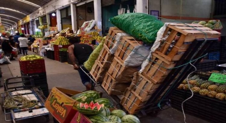 Calor no afectará precios en la central de abasto de Toluca