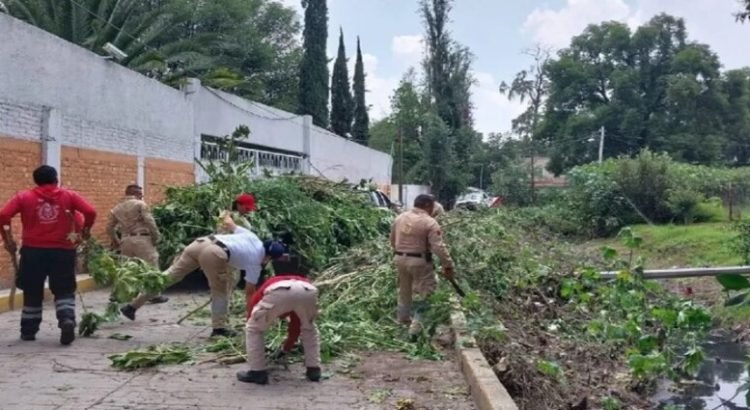 Municipios de Edomex continúan con tareas de limpieza ante lluvias