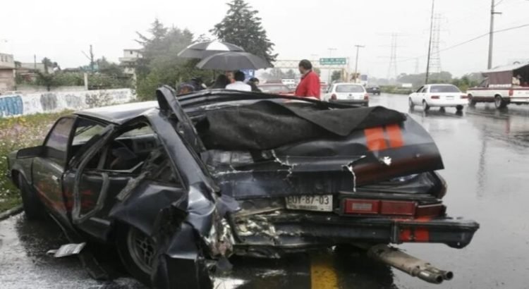 Accidentes viales incrementan un 15% por temporada de lluvia en Toluca