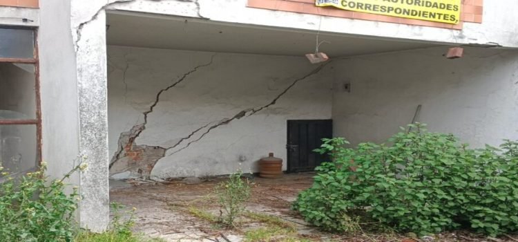 Falla geológica provocó afectaciones en domicilios de Toluca