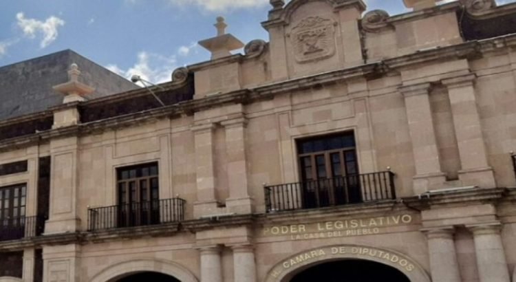 Lamentan en Legislativo construcción de autodefensas