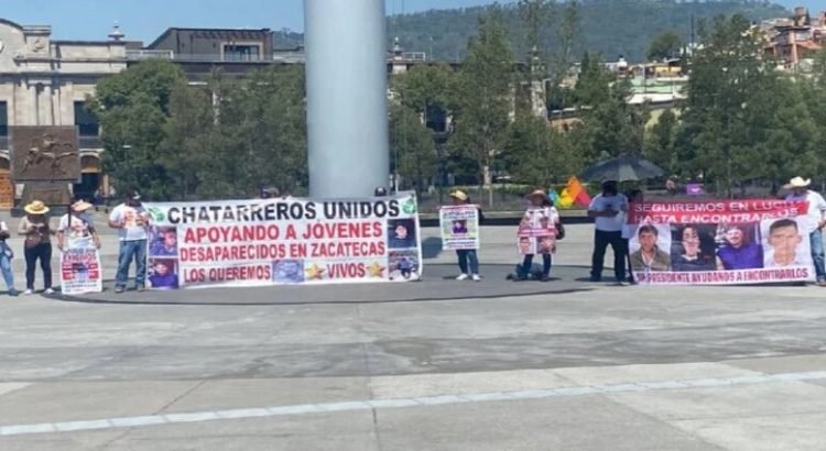 Familiares de desaparecidos protestan en Toluca