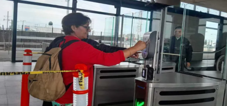 Baja afluencia tras implementación del cobro en ‘El Insurgente’