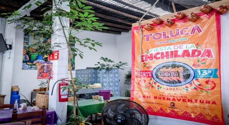 Asiste a la 13ª Fiesta de la Enchilada en Toluca