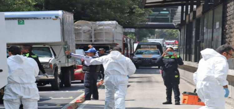 Automovilista presuntamente alcoholizado arrolló a 2 personas en Toluca
