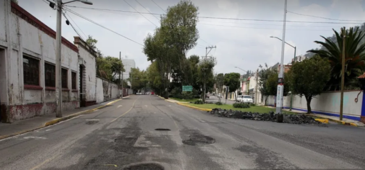 Toluca descarta 5.1 mdp en deficiente reencarpetado de 800 metros en Lerdo de Tejada