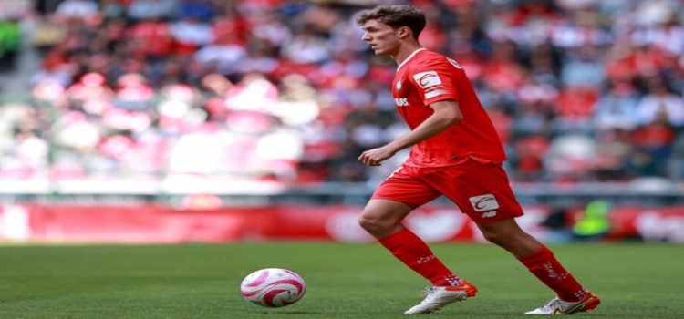 Marcel Ruiz renueva con Toluca hasta el 2027