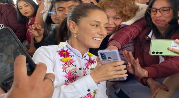 Claudia Sheinbaum se reunió con militantes y simpatizantes de Morena en Toluca