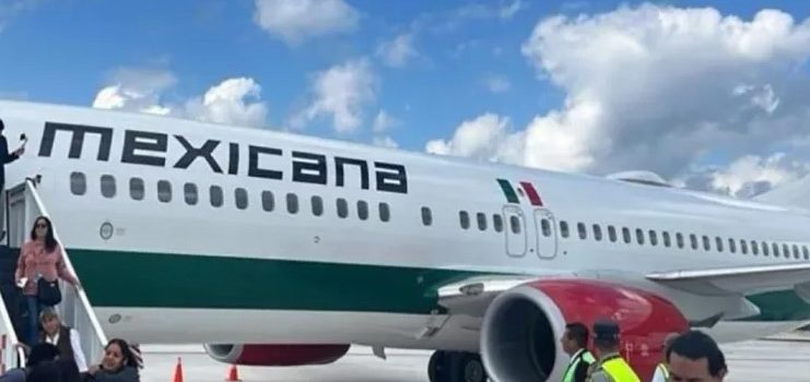 Aterriza avión de Mexicana en Tulum