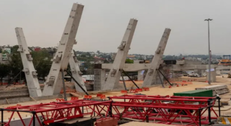 Cerrarán carretera México-Toluca por obras del Tren Interurbano