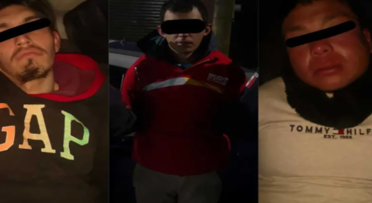 Detienen a 3 sujetos por robar OXXO en Toluca