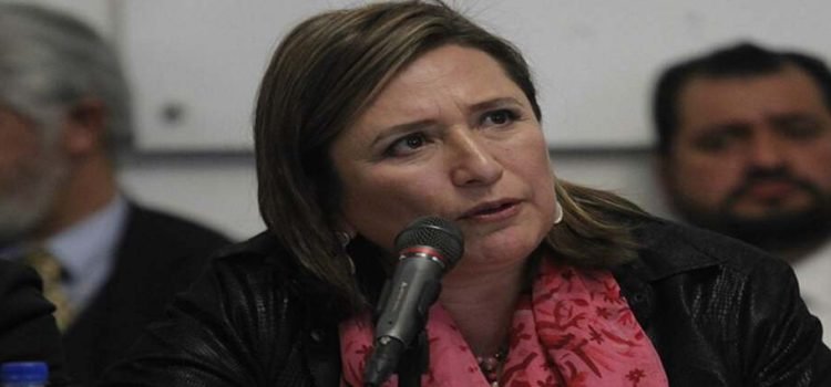Xóchitl Gálvez encabezó diálogo sobre gobernanza y federalismo en Toluca