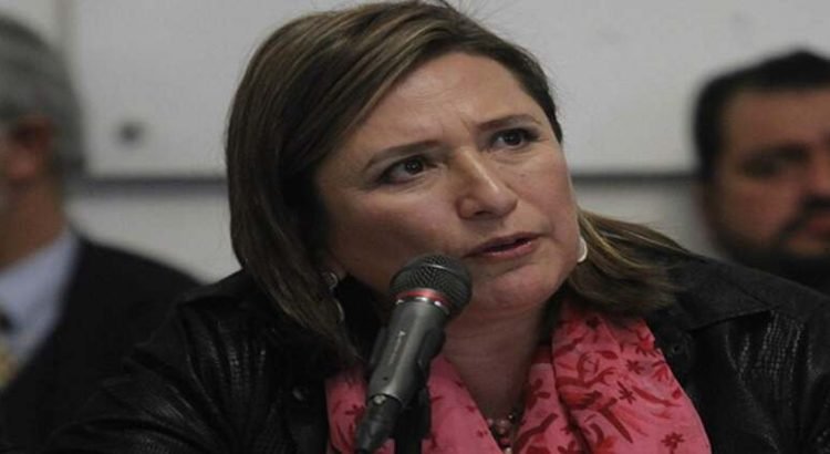 Xóchitl Gálvez encabezó diálogo sobre gobernanza y federalismo en Toluca