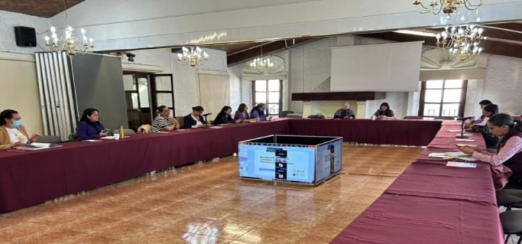 IEEM imparte taller sobre equidad e igualdad de género