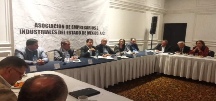 Proponen programa piloto de rehabilitación a camellones en Toluca
