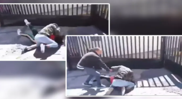 Mujer golpea a estudiante de secundaria en Toluca