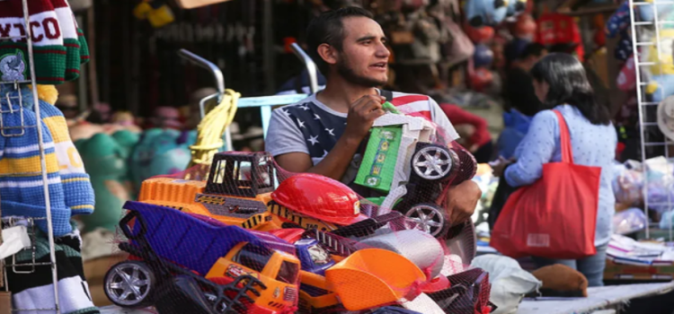 Comerciantes esperan que el Día del Niño incentive ventas en el centro de Toluca