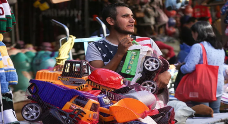 Comerciantes esperan que el Día del Niño incentive ventas en el centro de Toluca
