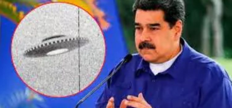 Nicolás Maduro a científicos chinos: «¿Tienen contacto con los extraterrestres?»