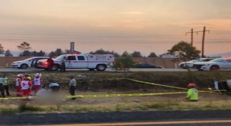 Menor fallece tras fatal accidente en la Toluca-Atlacomulco