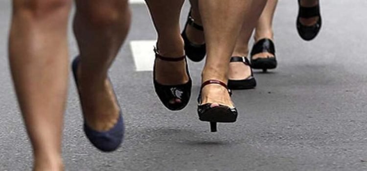 Realizarán primera carrera en tacones en Toluca