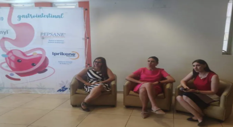 Realizan Primer Simposio de Gastroenterología Integral en Toluca