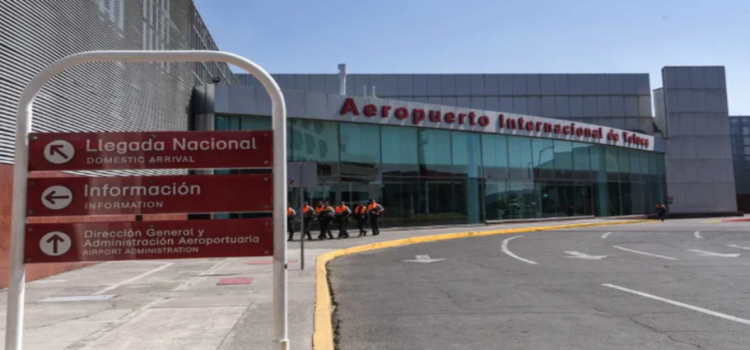 Secretaria de Marina adquiere 25% de acciones del aeropuerto de Toluca