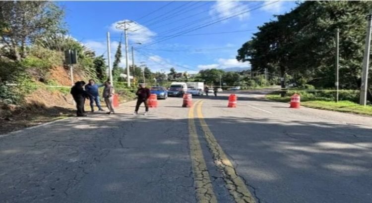 Transporte público hacia Tenancingo tiene retrasos de más de una hora
