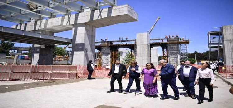 “Se concluirá tren México-Toluca y Trolebús a Chalco pese a obstáculos”: AMLO