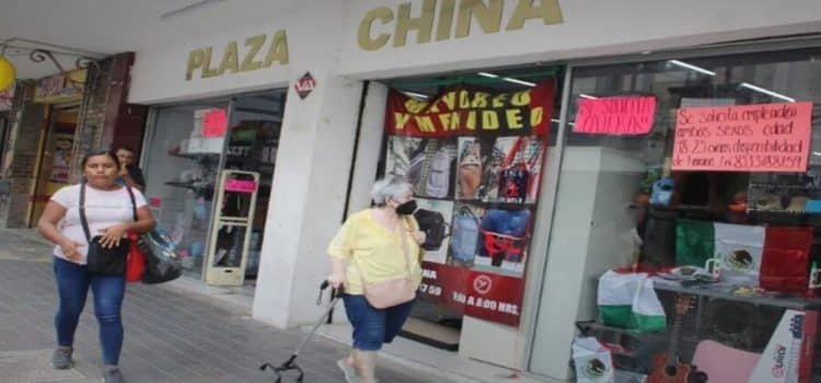 Cierran tiendas que vendían productos chinos en Toluca