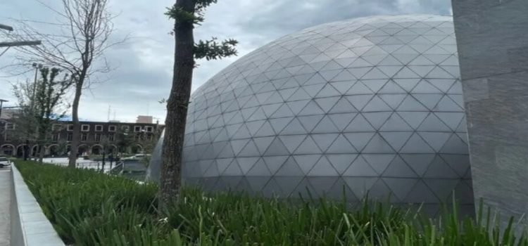 Cumple más del año cerrado el Planetario del Parque de la Ciencia Fundadores en Toluca