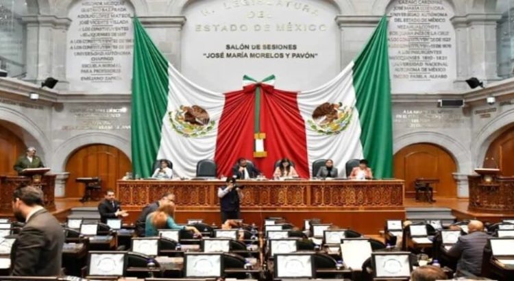 Morena y afiliados se quedan con el 76% de las comisiones legislativas en Edomex