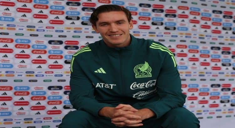 Avistan a Marcel Ruiz en entrenamientos de Javier Aguirre