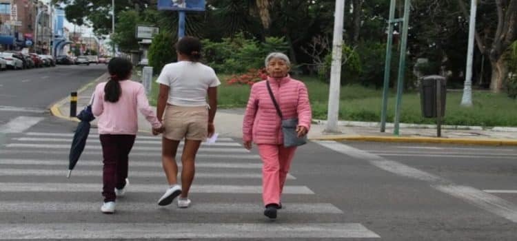 Semov busca brindar cruces seguros para prevenir accidentes en Toluca