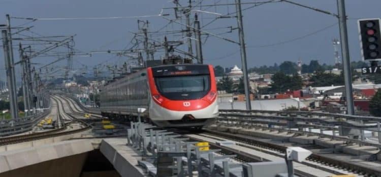 Gobierno Federal pretende reducir 61% presupuesto para tren México-Toluca