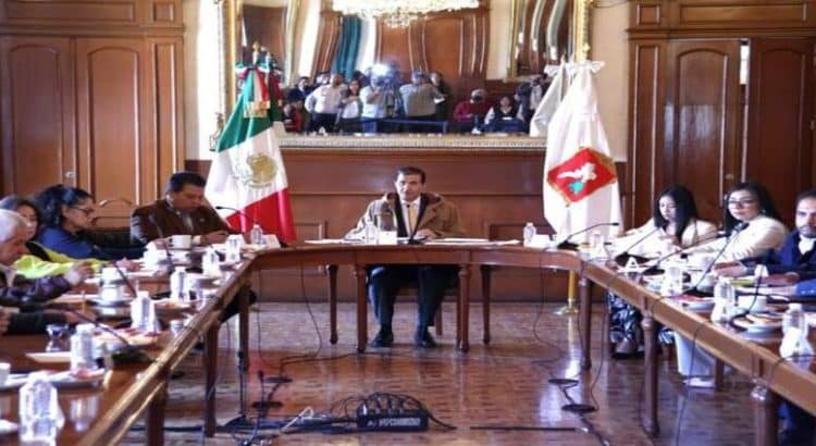 Habitantes denuncian aumento de extranjeros en colonias de Toluca