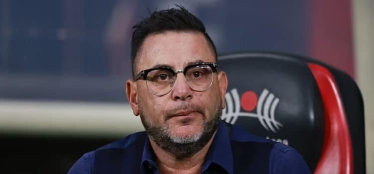 Antonio Mohamed es el nuevo entrenador de Toluca