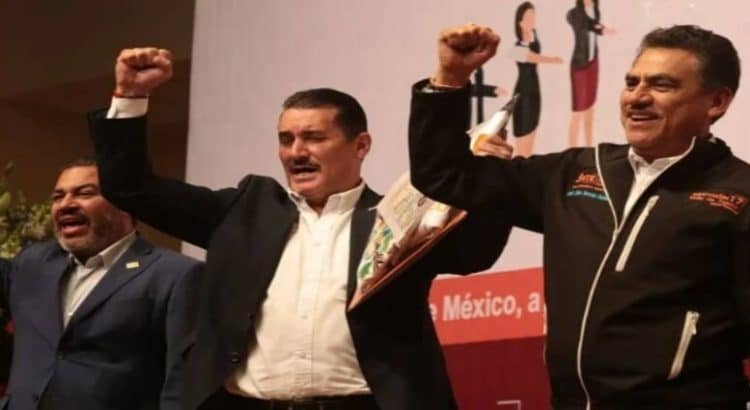 José Alfredo Geraldo Benoit toma protesta como Secretario General del SNTE sección 17