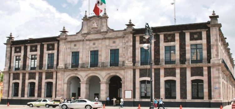 Salario de funcionarios del Ejecutivo Edomex aumentará 6.9%