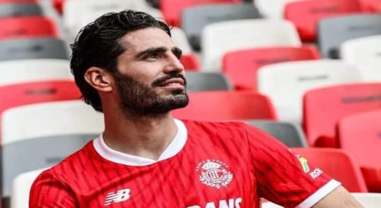 Presentan a Antonio Briseño como nuevo refuerzo del Toluca para el Clausura 2025