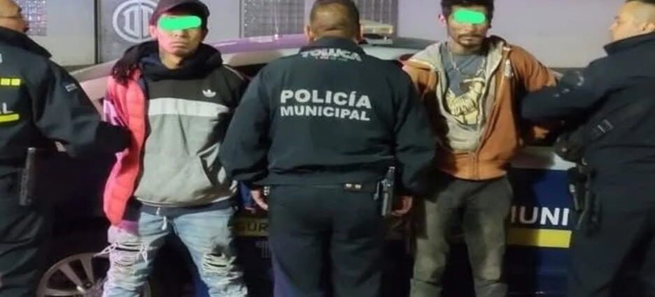 Detienen a 3 sujetos por presuntamente robar cableado en Toluca