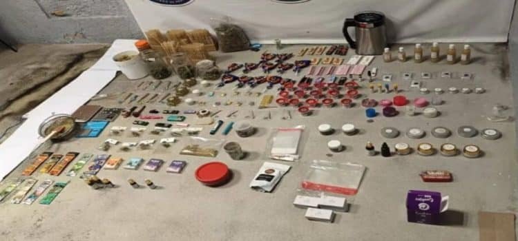 Detienen a mujer por venta de dulces elaborados con mariguana en Toluca