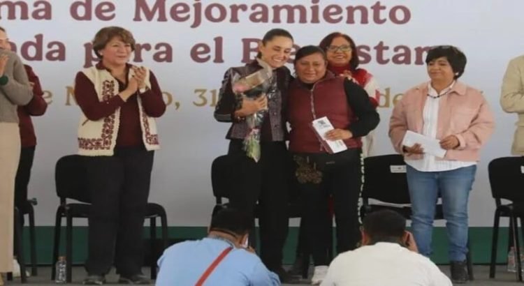 Presidenta Sheinbaum inicia programa para invertir en agua potable, drenaje, pavimentación y vivienda en el Edomex Presidenta Sheinbaum inicia programa para invertir en agua potable, drenaje, pavimentación y vivienda en el Edomex