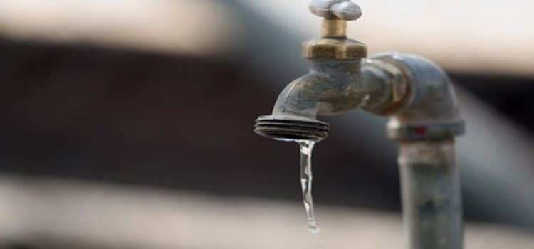 “Exenciones son válidas, pero hay que pagar el agua”: alcalde Ricardo Moreno