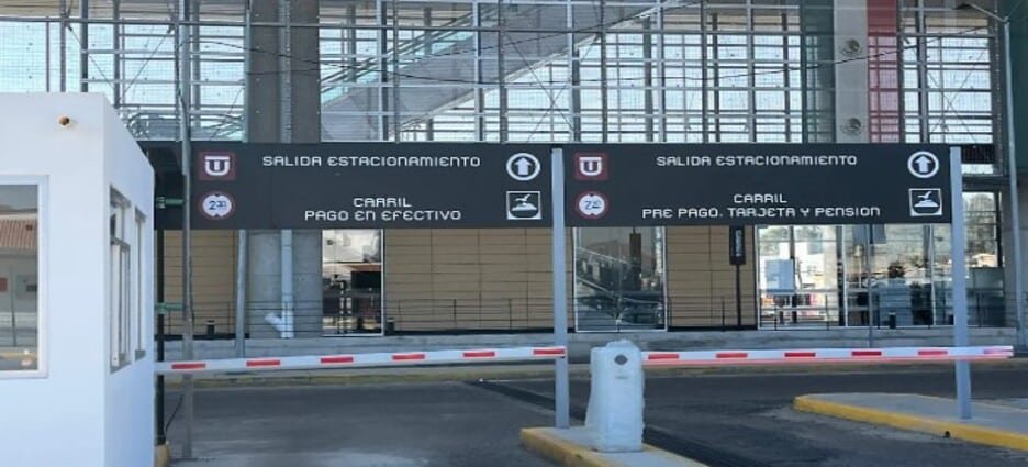 Usuarios del Tren Interurbano denuncian robos en estacionamientos